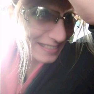 Meet your Posher, Cole